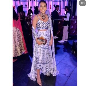 Moroccan Printed Cape Set by Juhi Bengani